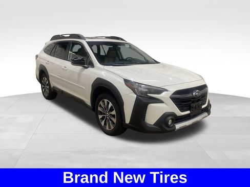 Certified 2023 Subaru Outback Limited XT AWD/4WD image 5