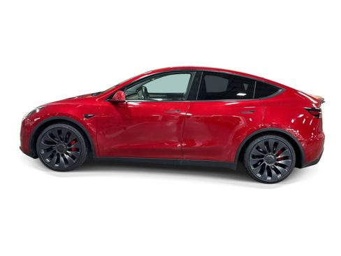 Certified 2023 Tesla Model Y Performance AWD/4WD image 3