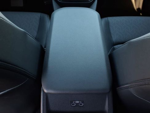 New 2026 Subaru Solterra AWD/4WD image 29