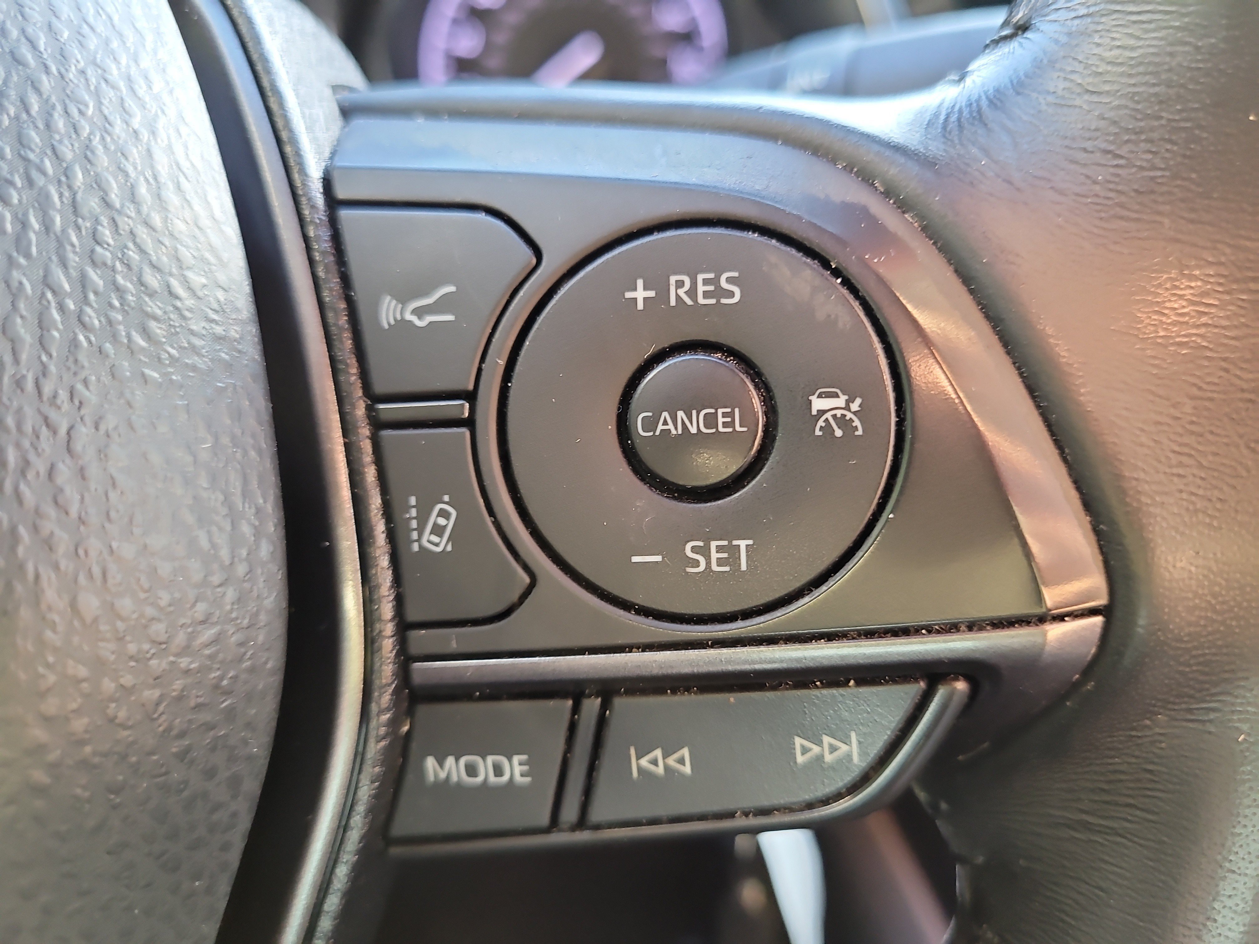 Used 2023 Toyota Camry SE FWD image 27