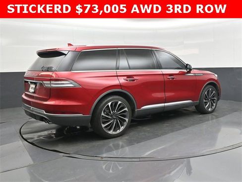 Used 2020 Lincoln Aviator Reserve w/ Equipment Group 202A image 4