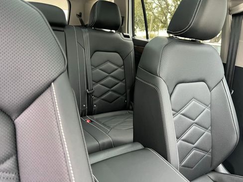 New 2026 Volkswagen Atlas SE FWD image 35