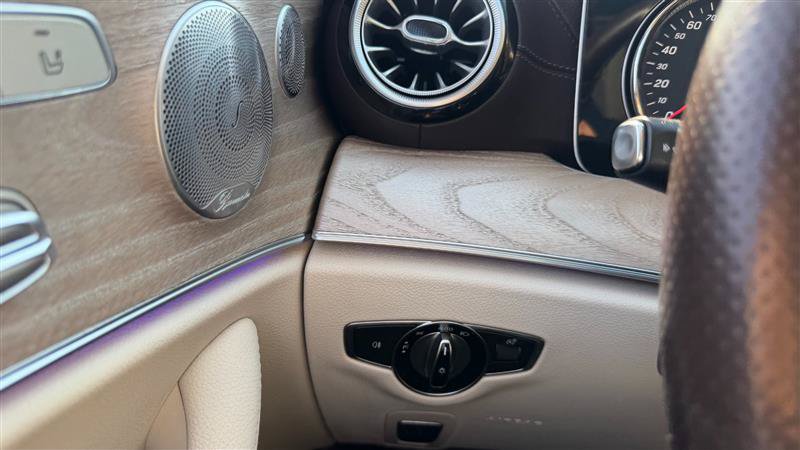 Used 2018 Mercedes-Benz E 400 Coupe image 23