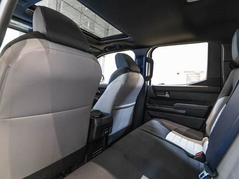 New 2026 Toyota Tacoma TRD Off-Road AWD/4WD image 15