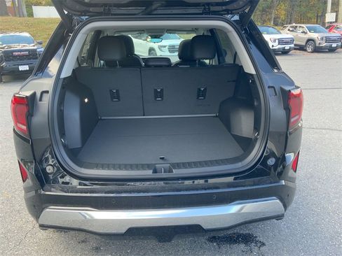 New 2026 GMC Terrain Denali w/ LPO, Floor Liner Package image 25