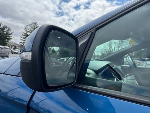 Used 2019 Ford Edge ST w/ Convenience Package image 15