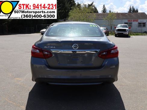 Used 2018 Nissan Altima 2.5 S w/ S Convenience Package FWD image 7