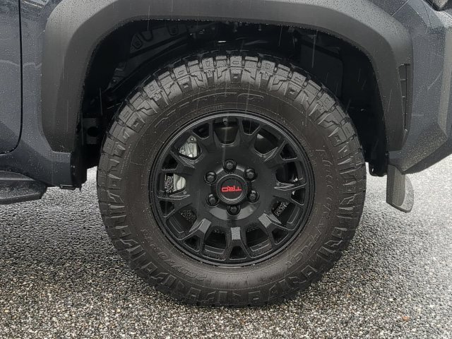 Certified 2026 Toyota 4Runner TRD Off-Road Premium AWD/4WD image 11