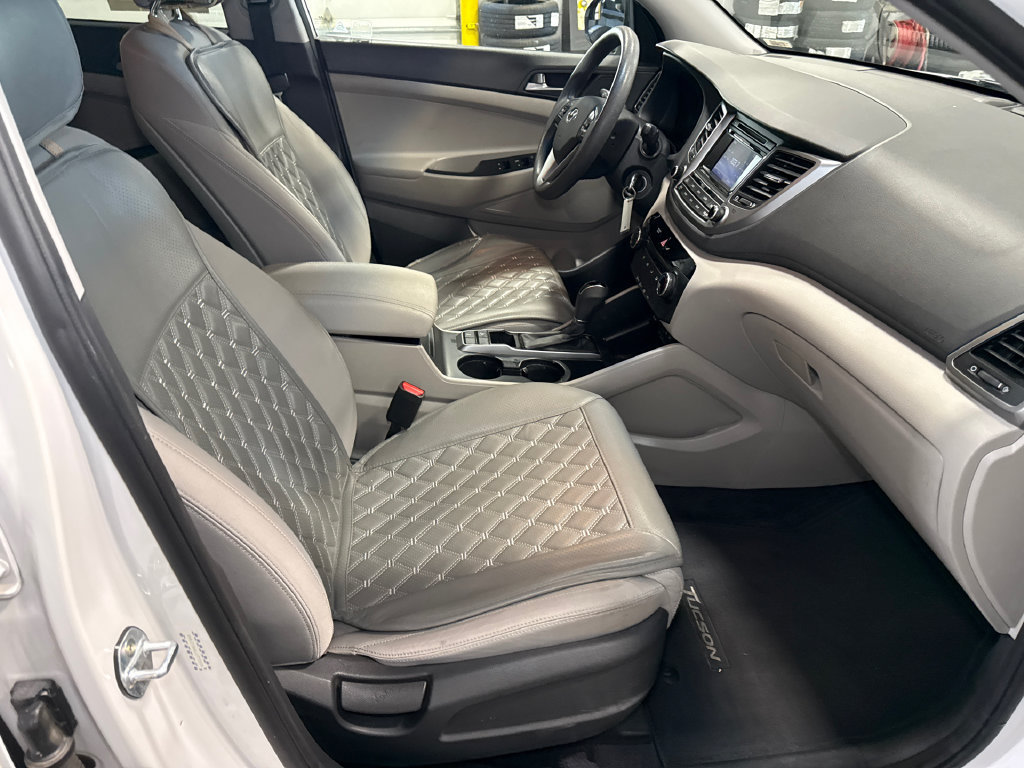 Used 2018 Hyundai Tucson SE AWD/4WD image 13
