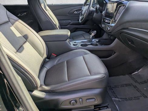 Used 2022 Chevrolet Traverse High Country image 21