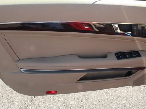 Used 2013 Mercedes-Benz E 350 Cabriolet image 32