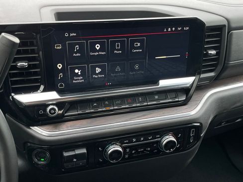 Used 2025 GMC Sierra 1500 SLT image 17