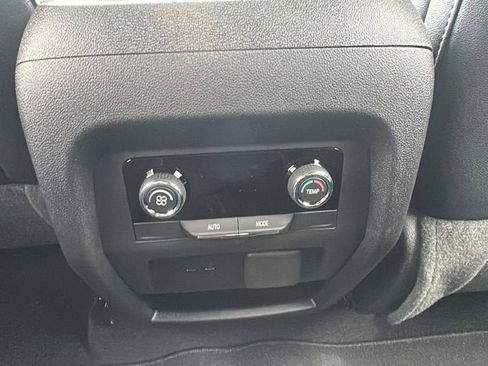 New 2026 Chevrolet Traverse LT w/ Driver Confidence Package image 23