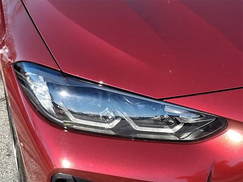 Used 2023 BMW 430i xDrive Convertible w/ M Sport Package image 9