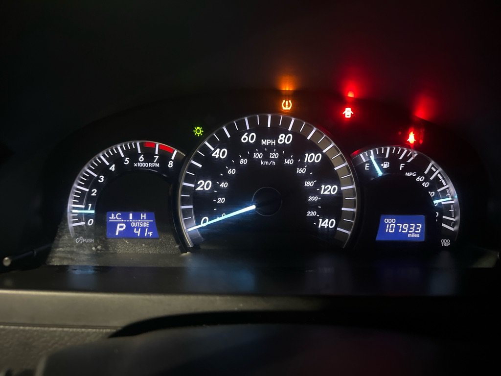 Used 2012 Toyota Camry SE FWD image 27