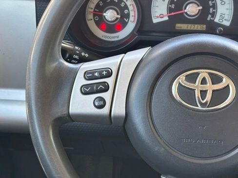 Used 2013 Toyota FJ Cruiser 4WD w/ Convenience Pkg image 21