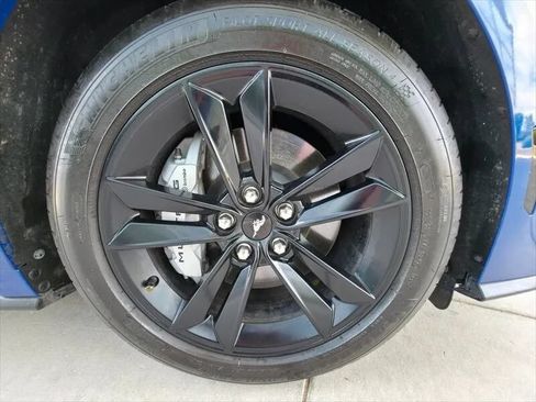 Used 2024 Ford Mustang GT RWD image 34