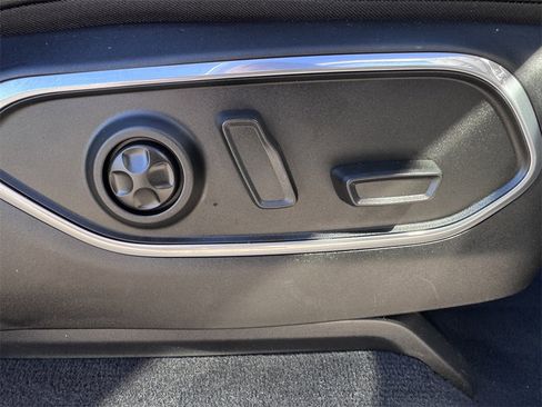 Used 2024 Jeep Wagoneer Series II w/ Convenience Group I image 23