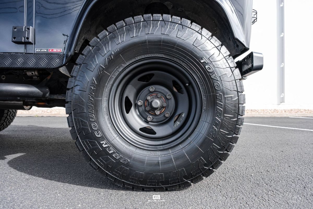 Used 1997 Land Rover Defender 90 AWD/4WD image 11