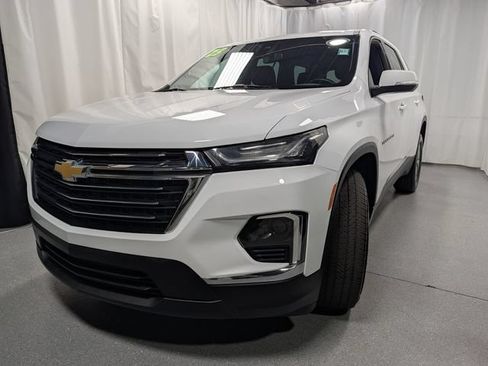 Used 2023 Chevrolet Traverse LT w/ LPO, Floor Liner Package AWD/4WD image 8