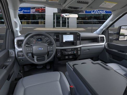 New 2026 Ford F450 XL w/ XL Chrome Package AWD/4WD image 9