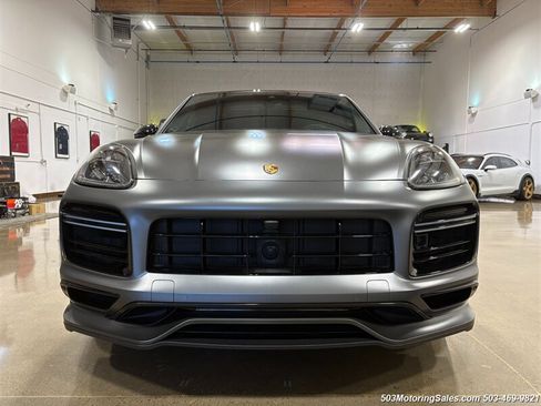 Used 2022 Porsche Cayenne Turbo AWD/4WD image 8