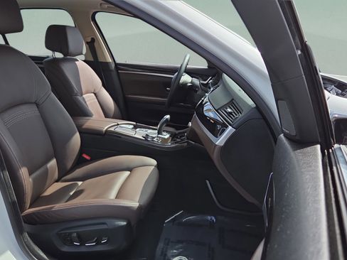 Used 2015 BMW 535i xDrive Sedan image 22