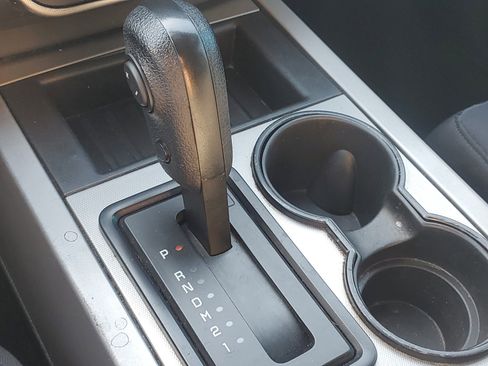 Used 2017 Ford Expedition XLT image 26