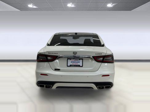 Used 2019 Nissan Maxima Platinum w/ Sport Mat Group FWD image 8