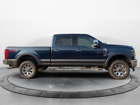 Used 2018 Ford F250 Lariat w/ Chrome Package AWD/4WD image 2