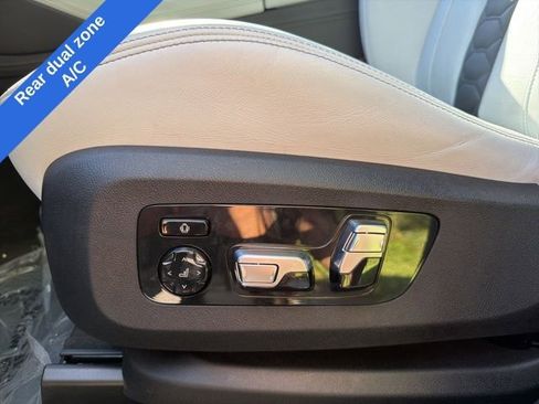 Used 2024 BMW X6 M Competition w/ Executive Package image 11