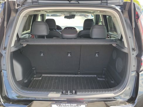 Certified 2025 Kia Soul GT-Line w/ GT-Line Technology Package FWD image 9