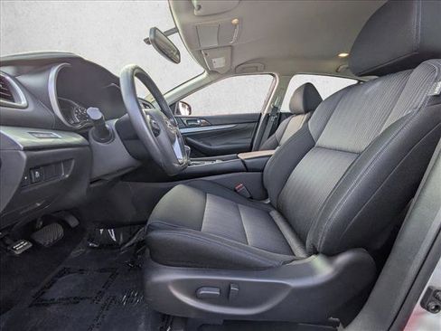 Used 2018 Nissan Maxima 3.5 S image 16
