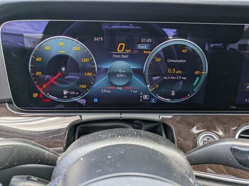 Used 2023 Mercedes-Benz E 350 Sedan image 25