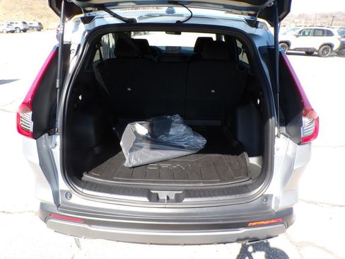 Used 2025 Honda CR-V Sport image 8