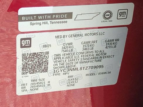 Certified 2026 Cadillac Vistiq Premium Luxury w/ LPO, Floor Liner Package AWD/4WD image 20