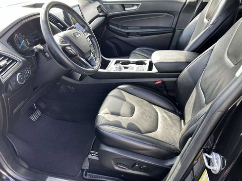 Used 2022 Ford Edge Titanium AWD/4WD image 24