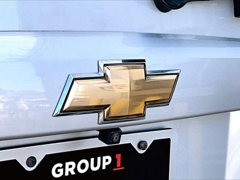 Used 2010 Chevrolet Suburban LT image 30