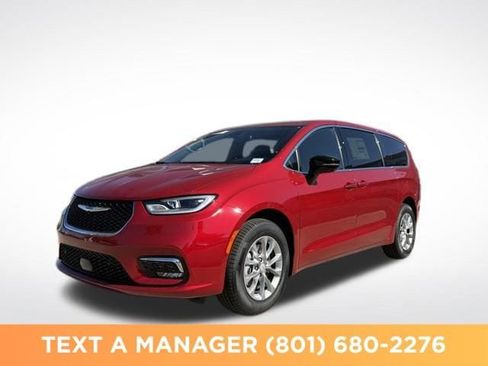 New 2026 Chrysler Pacifica Select AWD/4WD image 1