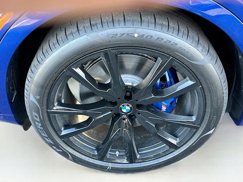 New 2026 BMW X7 M60i image 27