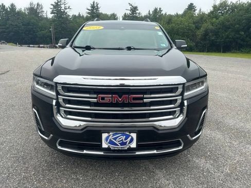 Used 2023 GMC Acadia SLT AWD/4WD image 2