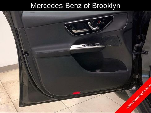 Certified 2025 Mercedes-Benz GLC 300 4MATIC image 21