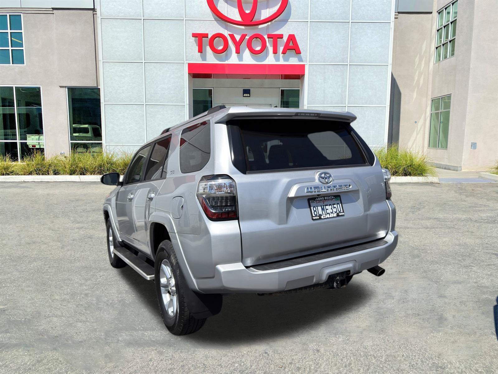 Used 2019 Toyota 4Runner SR5 w/ Wilderness Package AWD/4WD image 6