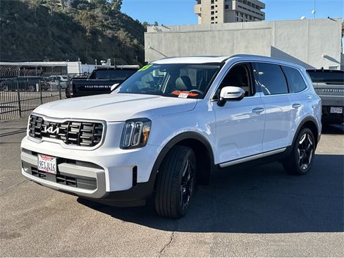 Used 2023 Kia Telluride S w/ S Sunroof Package image 10