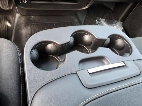 New 2026 RAM 5500 Tradesman w/ Chrome Appearance Group image 18