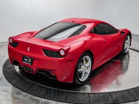 Used 2014 Ferrari 458 Italia Coupe RWD image 23