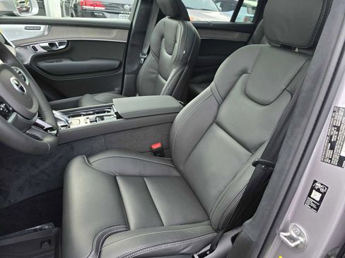New 2026 Volvo XC90 T8 Ultra w/ Lounge Package image 23