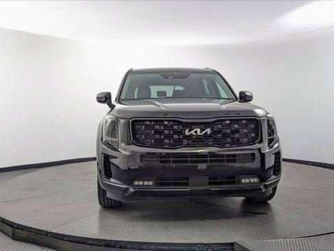 Used 2022 Kia Telluride SX w/ Nightfall Edition Package AWD/4WD image 12