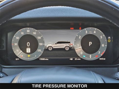 Used 2024 Land Rover Range Rover Velar Dynamic SE image 25
