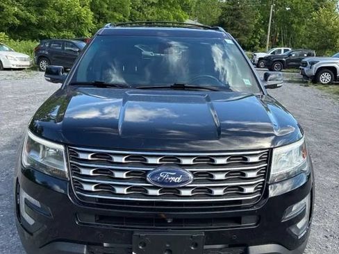 Used 2016 Ford Explorer Limited w/ Equipment Group 301A AWD/4WD image 15